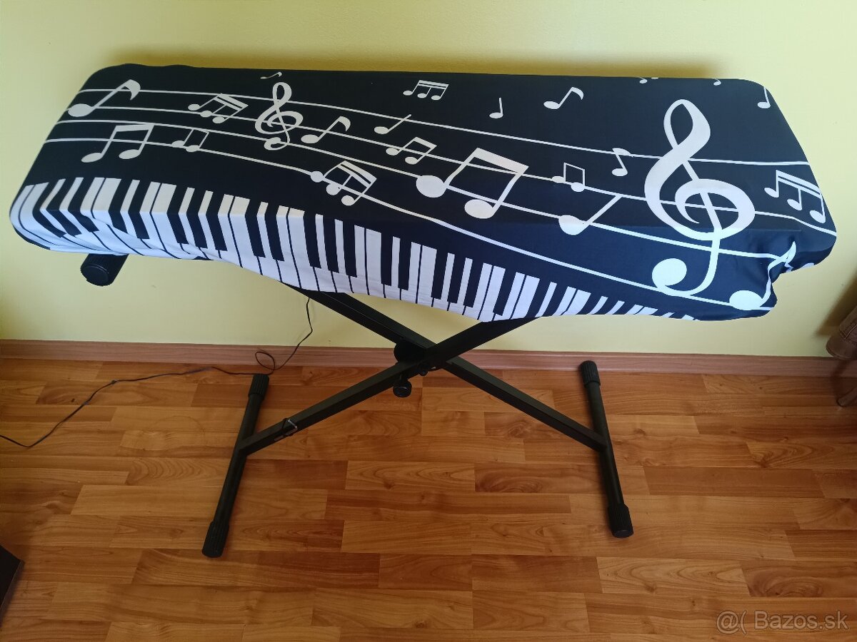 Klavesy Yamaha PSR-E383 - 2