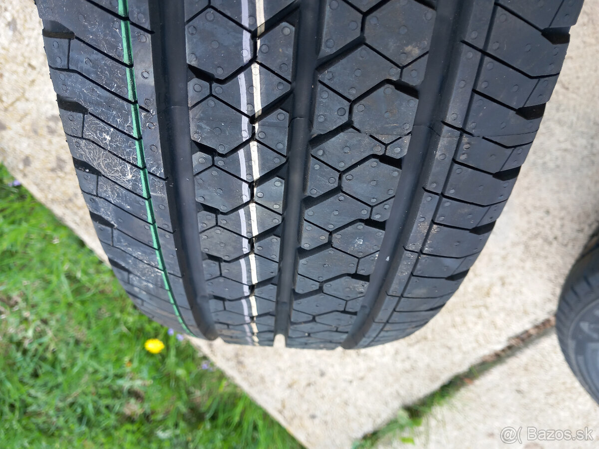 215/65R16C Matador Hectora Van - 2