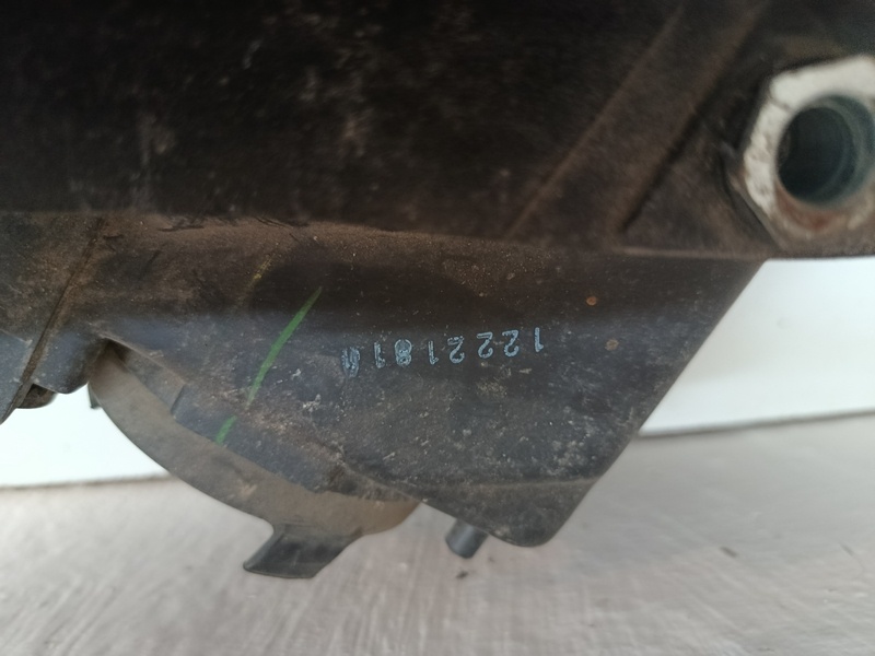 predne svetlo lave passat b5 205080rs 20€ - 2