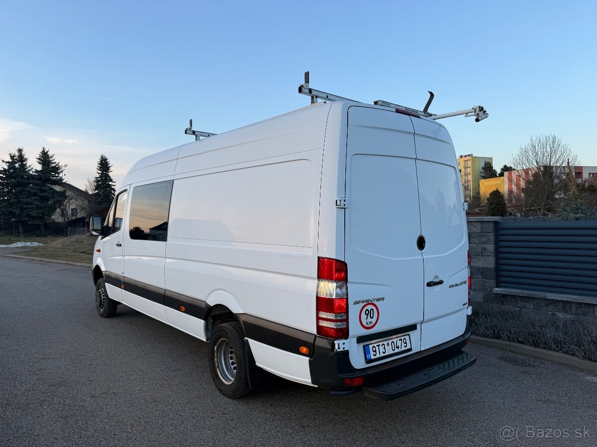 MB Sprinter 516 4x4 dílna + 6 místné - 2