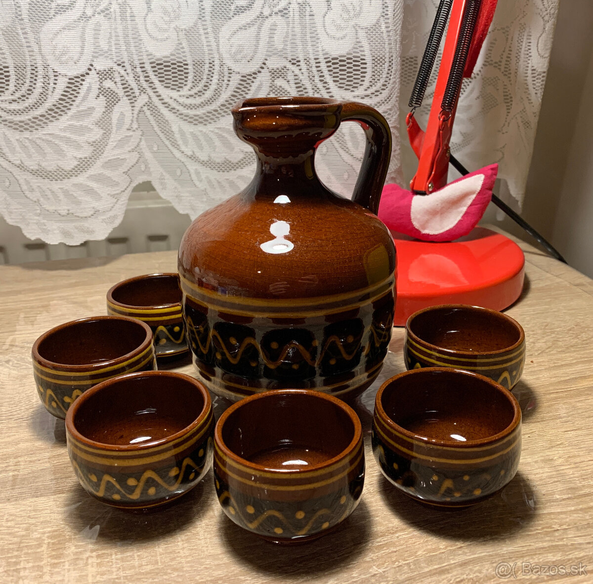 džbán a poháriky - 2