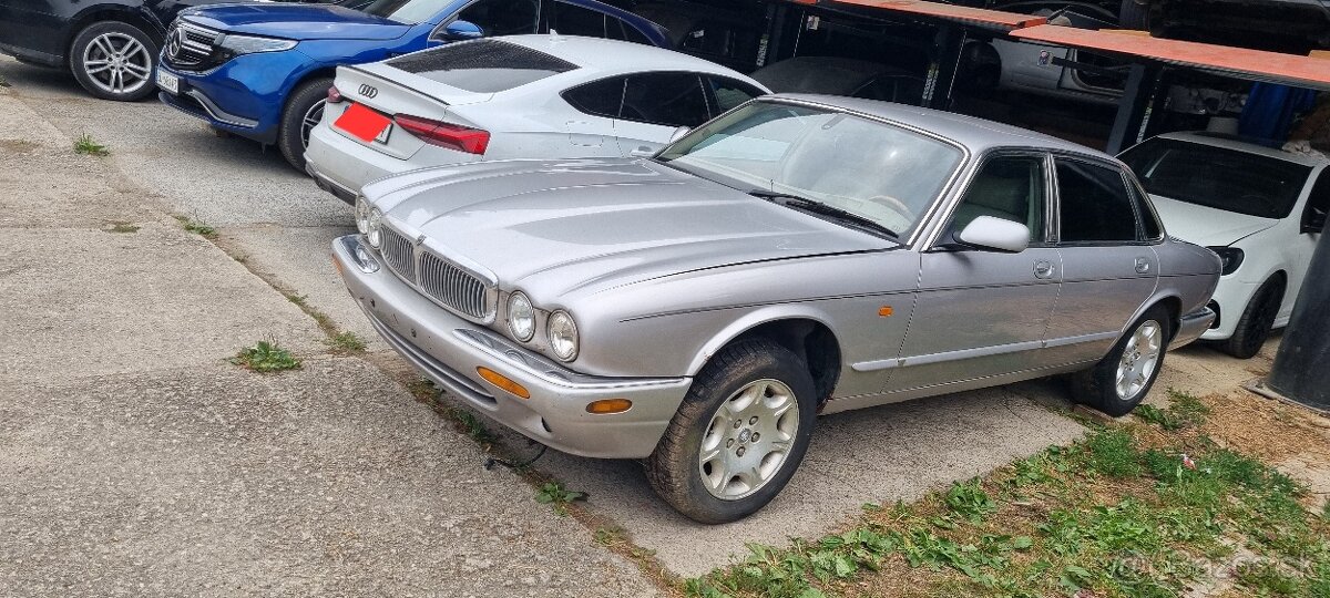 Jaguar Sovereign 3.2 V8 - 2