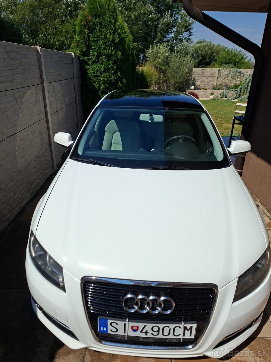 Predám AUDI A3 Sportback S line - 2