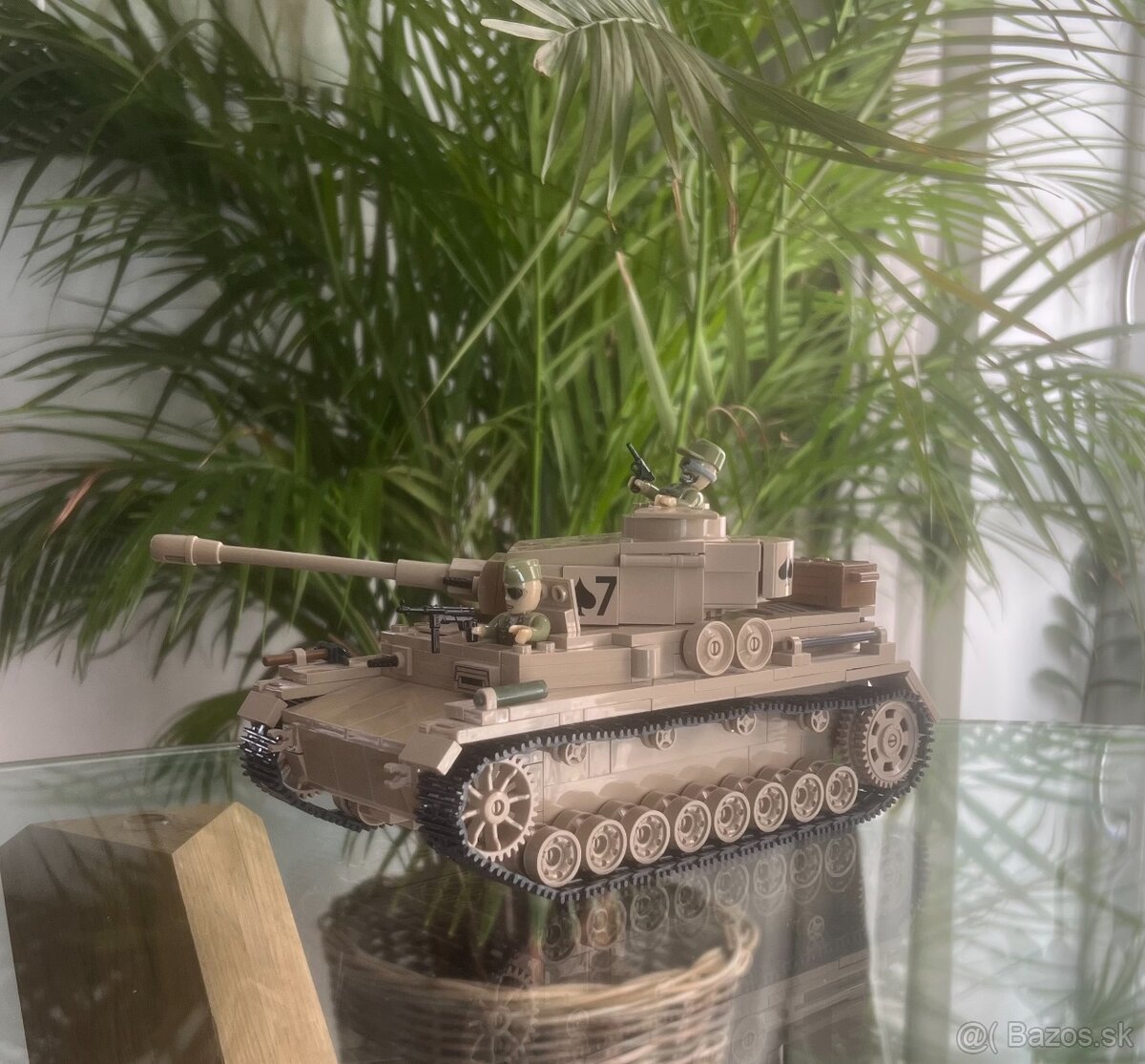 tanky Cobi - 2