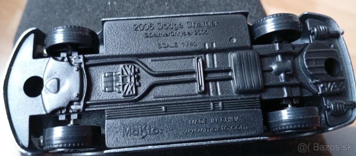Model Dodge 1:43 Maisto. - 2