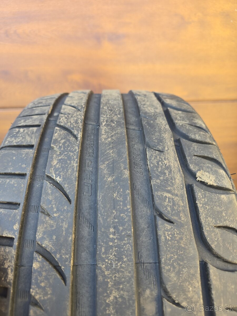 Riken UHP 235/35 R19 letné - 2