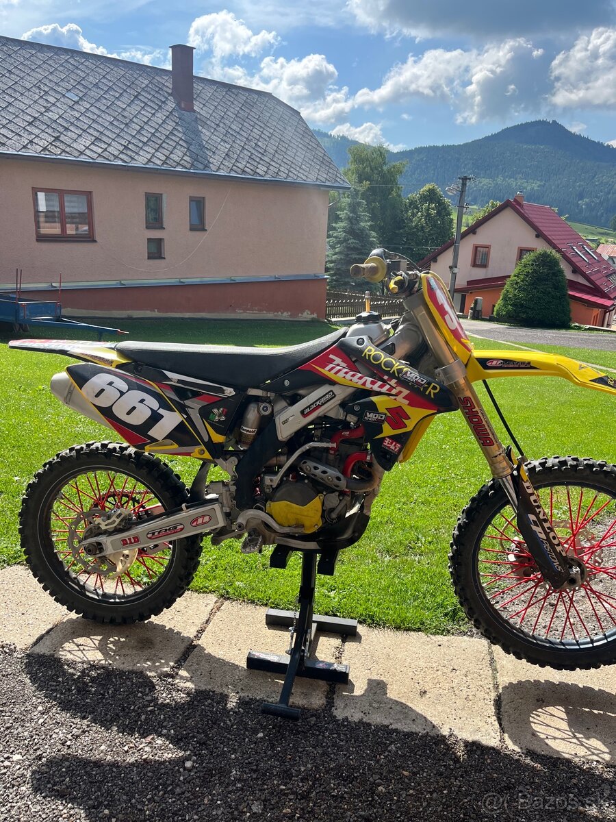 Suzuki RMZ 250