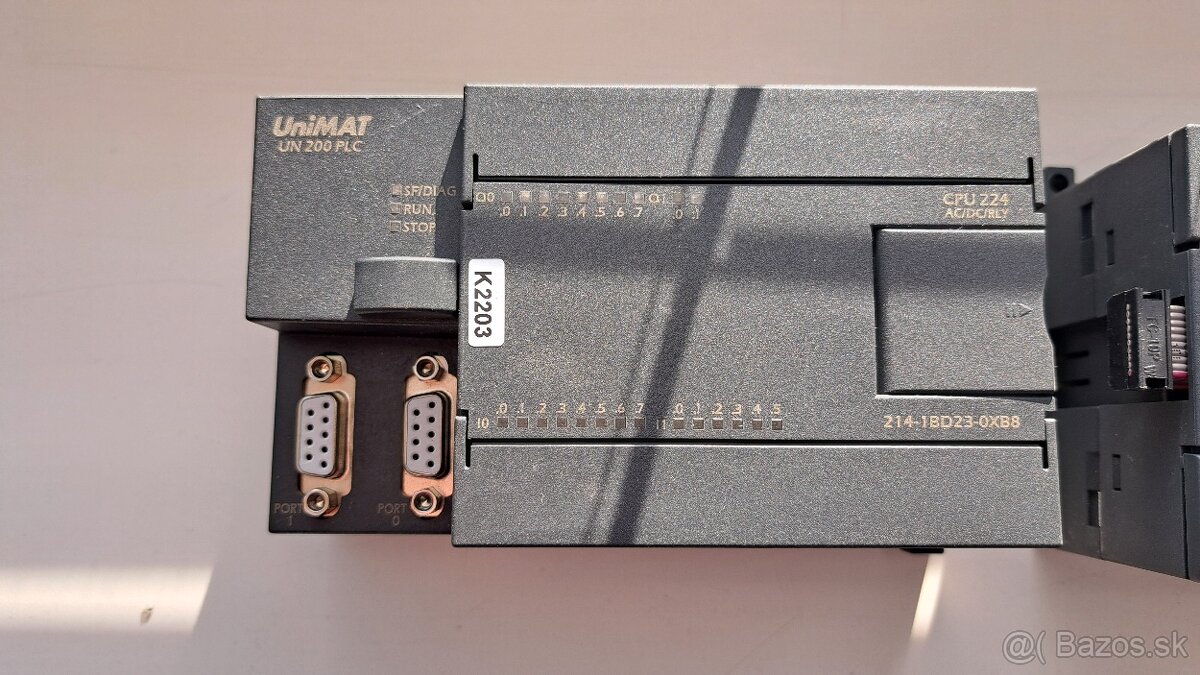 Nahrada za S7-200 - UniMAT UN 200 PLC + I/O modul + displej - 2