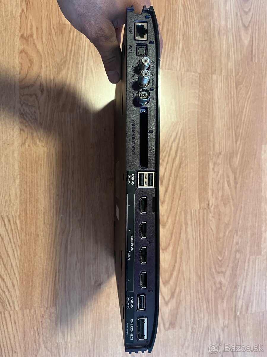 Samsung One Connect Box - 2