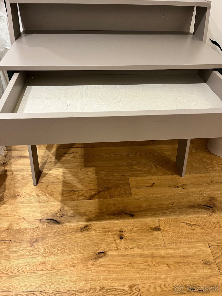 Moderný písací stôl s výsuvným šuflíkom - 2