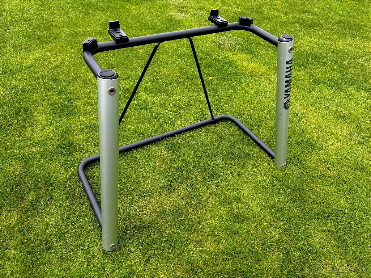 Predám stojan na klávesové nástroje YAMAHA L-7S - 2