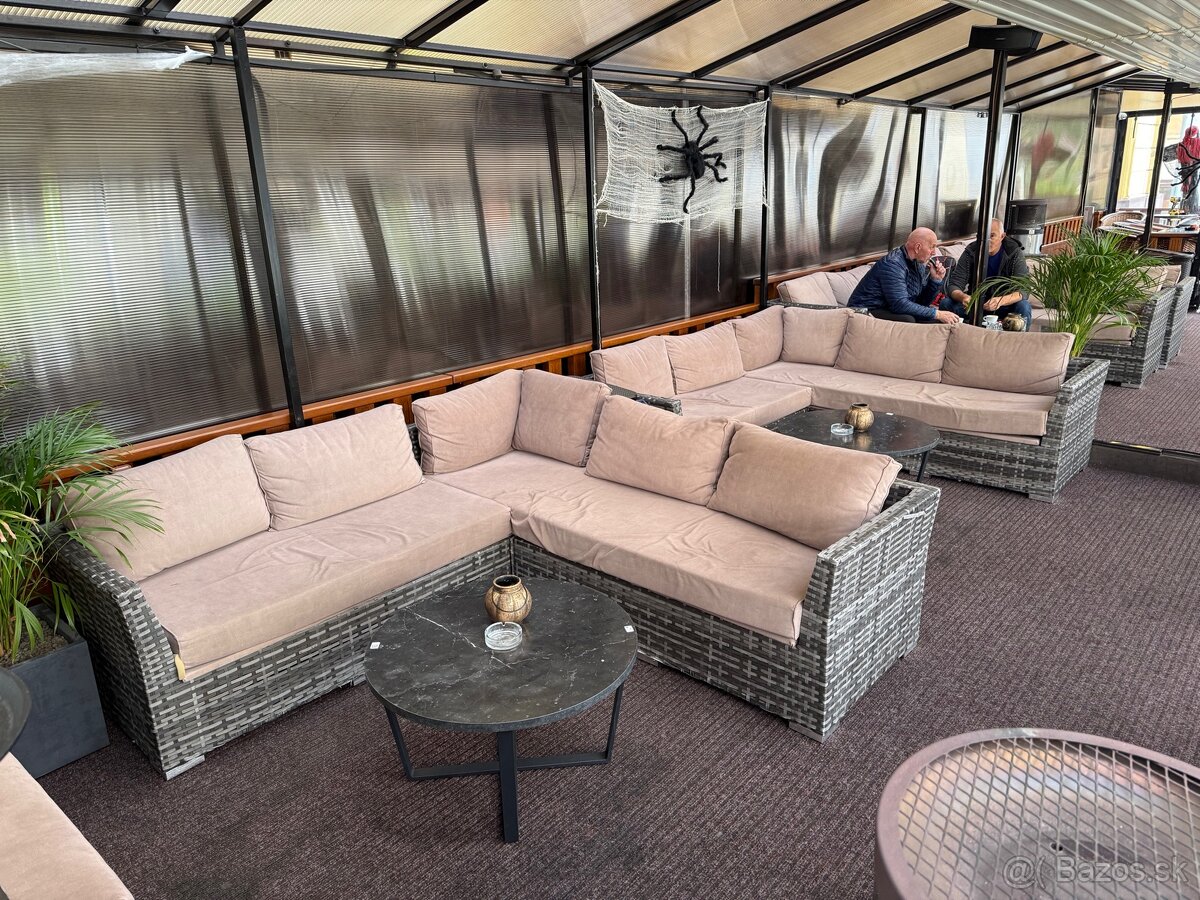 rohový ratanový gauč - 2