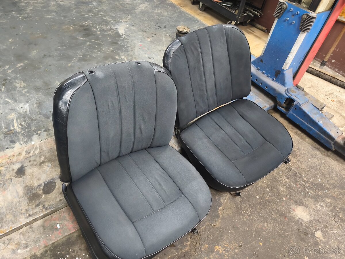 Sedačky Lada 2106 - 2