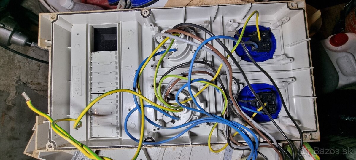 Rozvadzač stavebny - 2