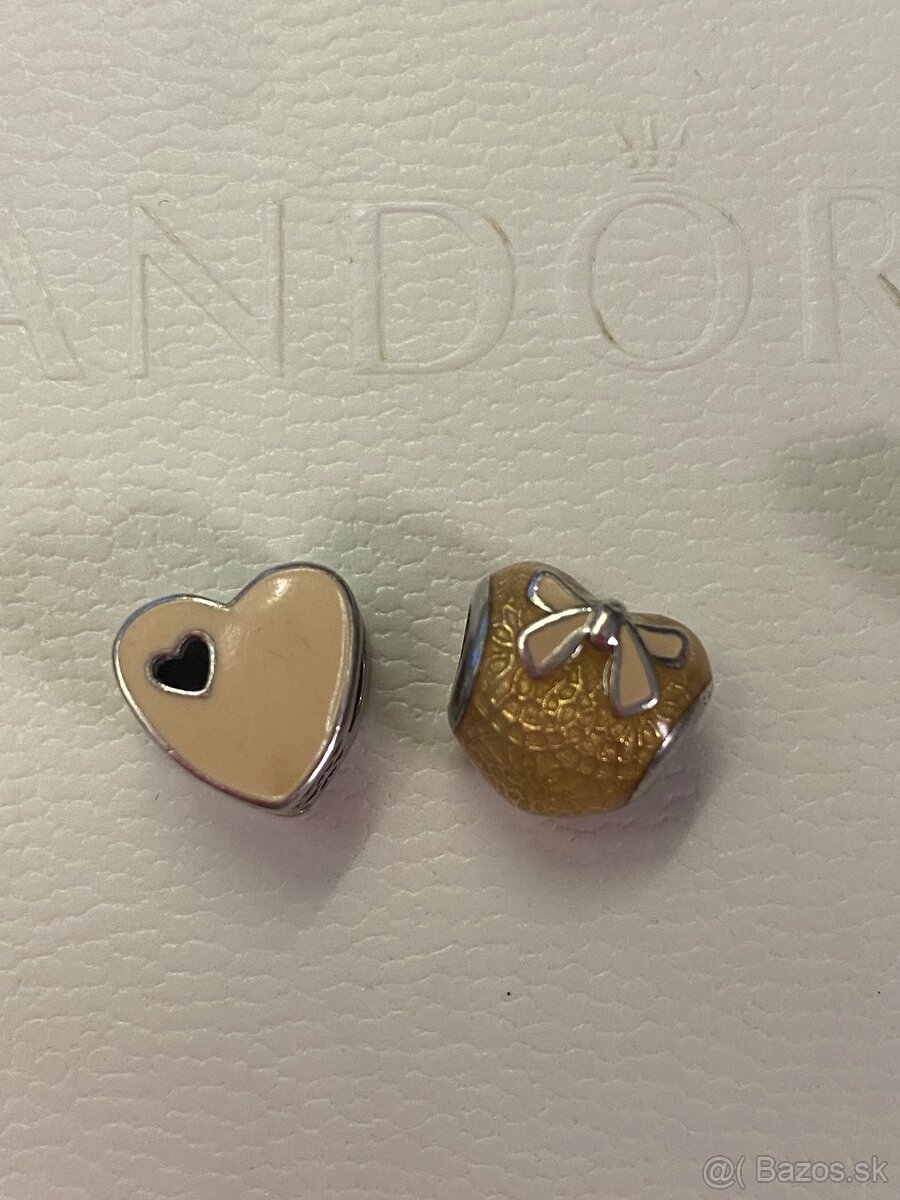 Pandora koralky srdiečko - 2