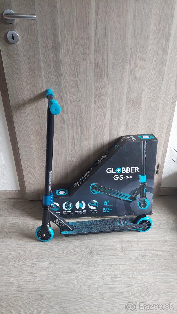 Freestylová kolobežka Globber 360 modra - 2