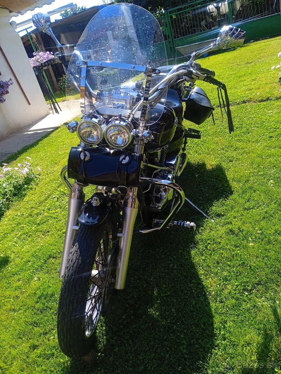 Yamaha Dragstar 1100 - 2