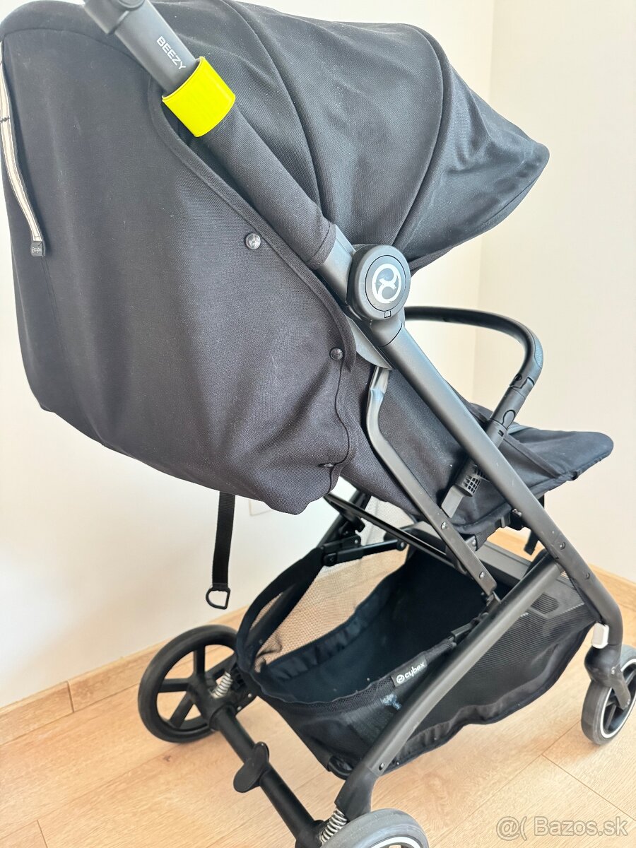 Predám kočik Cybex Beezy Magic Black - 2