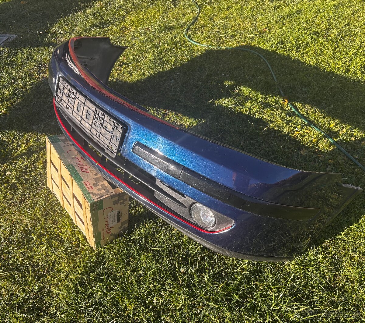 Renault laguna II nárazník - 2