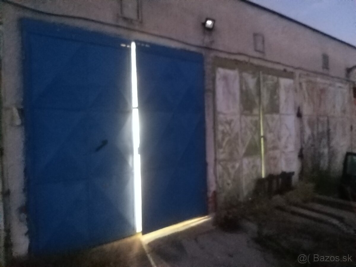Prenajmem.Dvojgaraž z rozlohou 58m2,v Obci Babina - 2