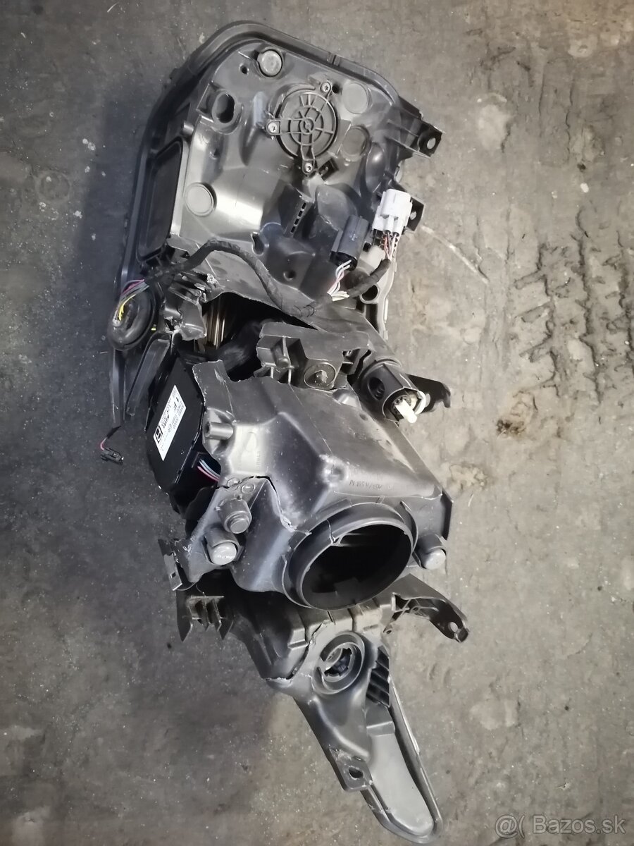 PP svetlo toyota auris 2017 LED FULL - 2