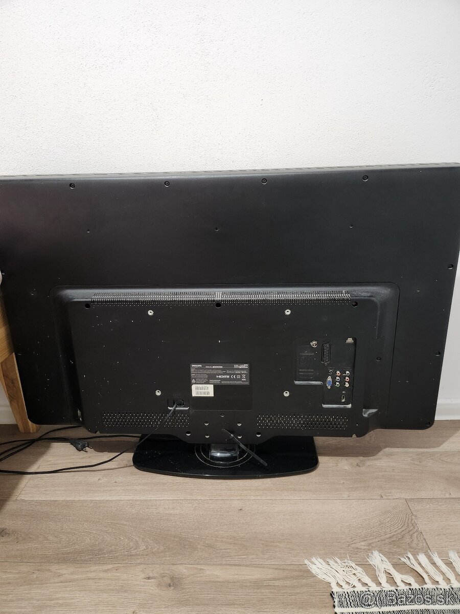 PHILIPS TV 106CM - 2