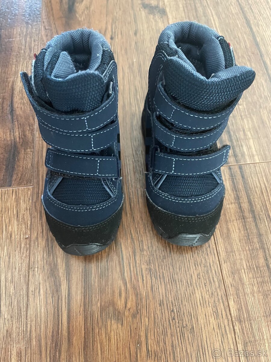 Predám chlapčenské zimné topánky zn. Adidas Terrex - 2