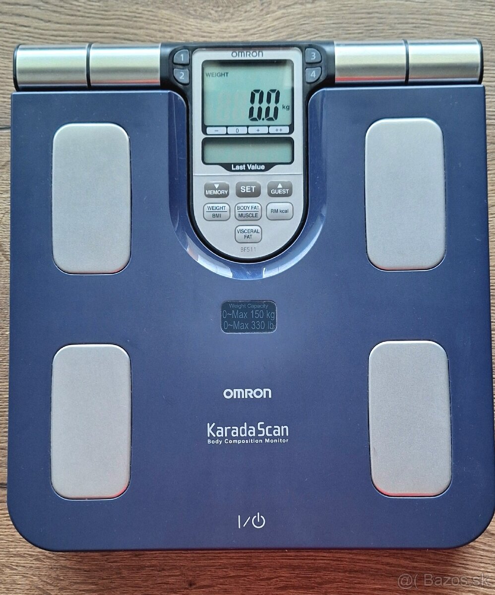 OMRON Monitor skladby tela s lekárskou váhou BF511-B - 2