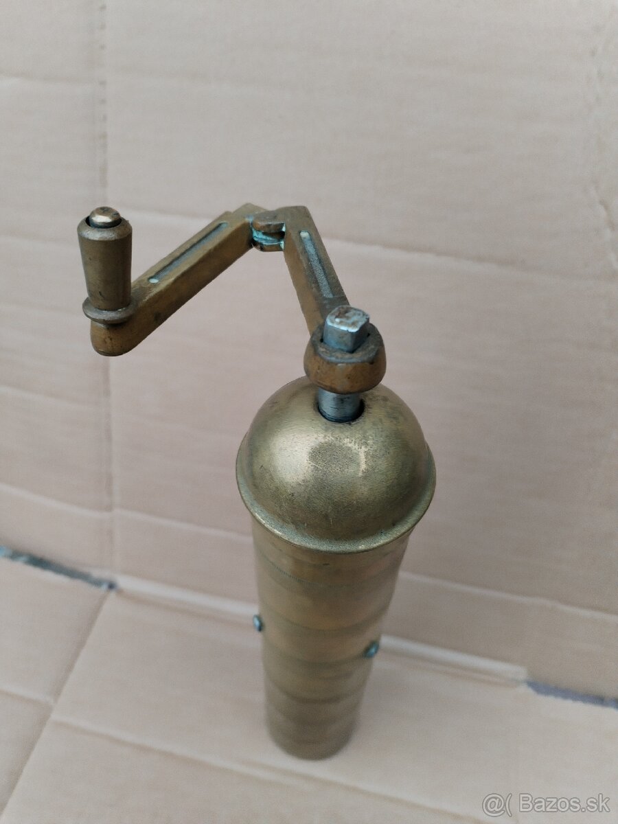 Mlynček na kávu 25€ - 2