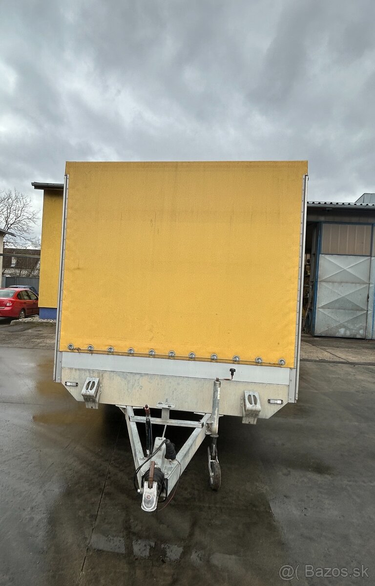 príves nákladný / 2150kg / - 2