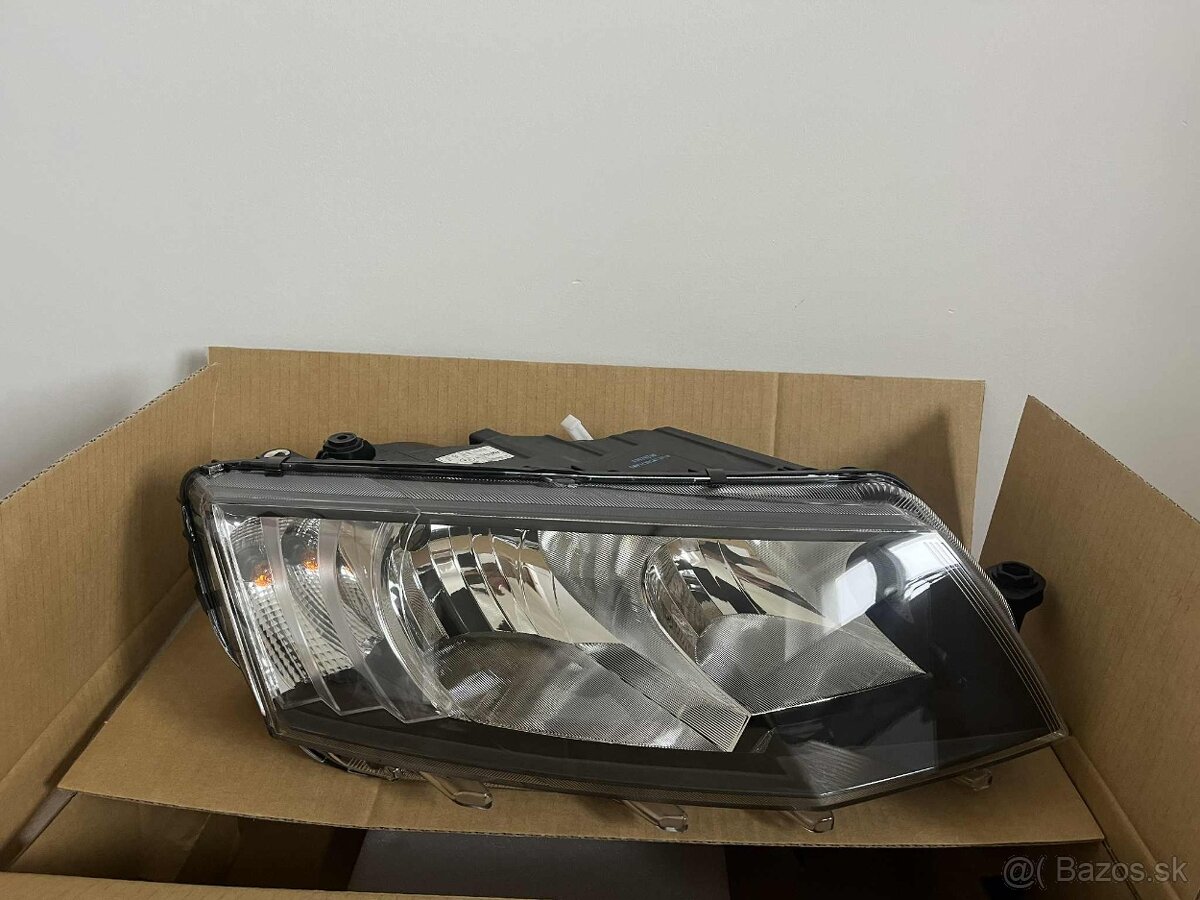 Škoda Octavia 3(2013 - 2017) svetlá - 2