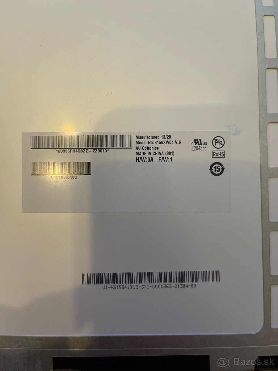 LCD panel B156XW04 V.6 - 2