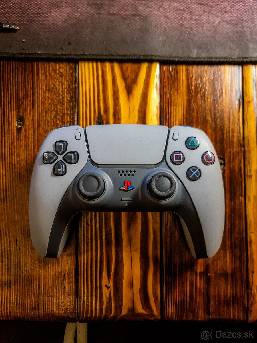 Dualsense 30th anniversary ovládač - 2