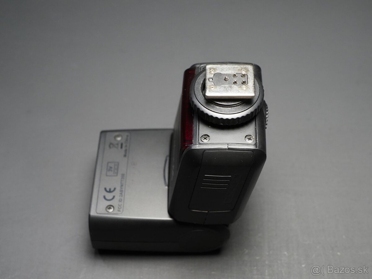 Predám blesk Stroboss 36 pre Canon - 2