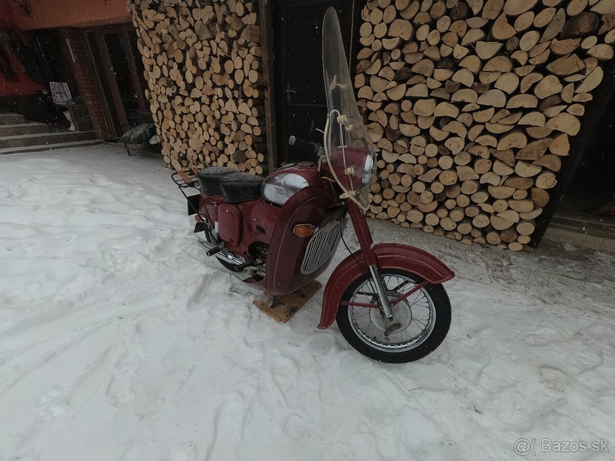 Jawa 250 353 s dokladmi, - 2