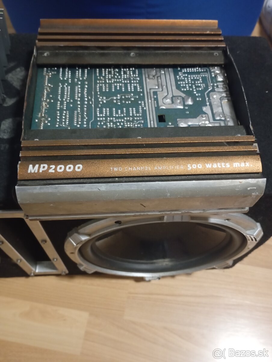Predám subwoofer+zosilňovač - 2