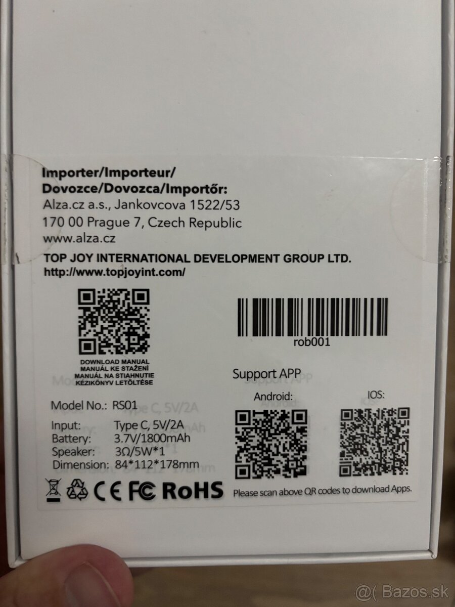 Predam tancujúci robot Róbert. - 2