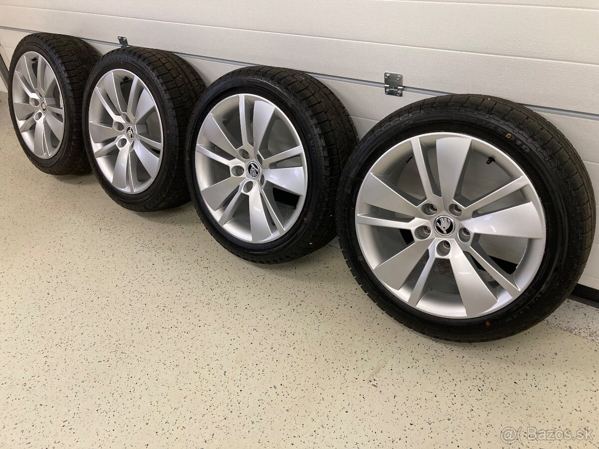 Zimná sada org ŠKODA 5x112 8J ET44 235/45 R18 - 2