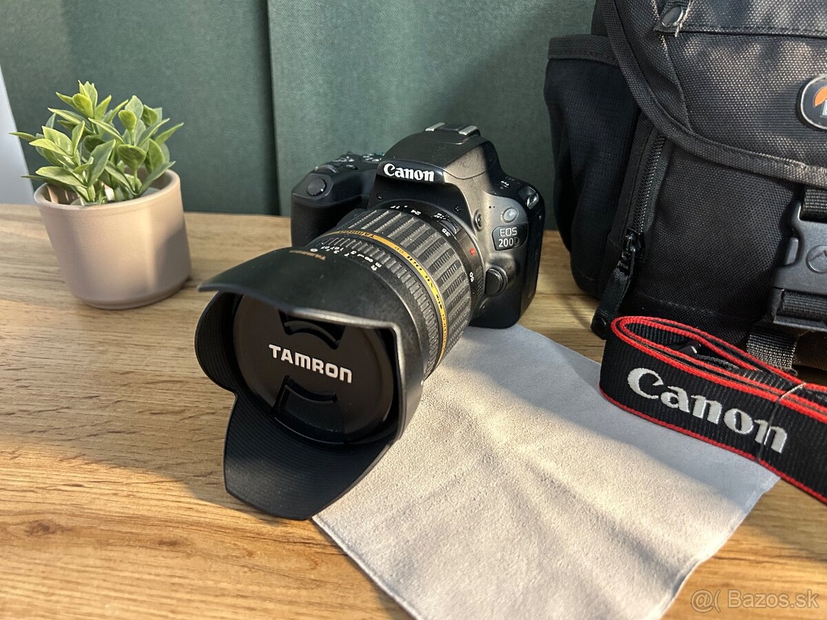 Canon 200D + 17-50mm f/2.8 + taška (rezervovaný) - 2