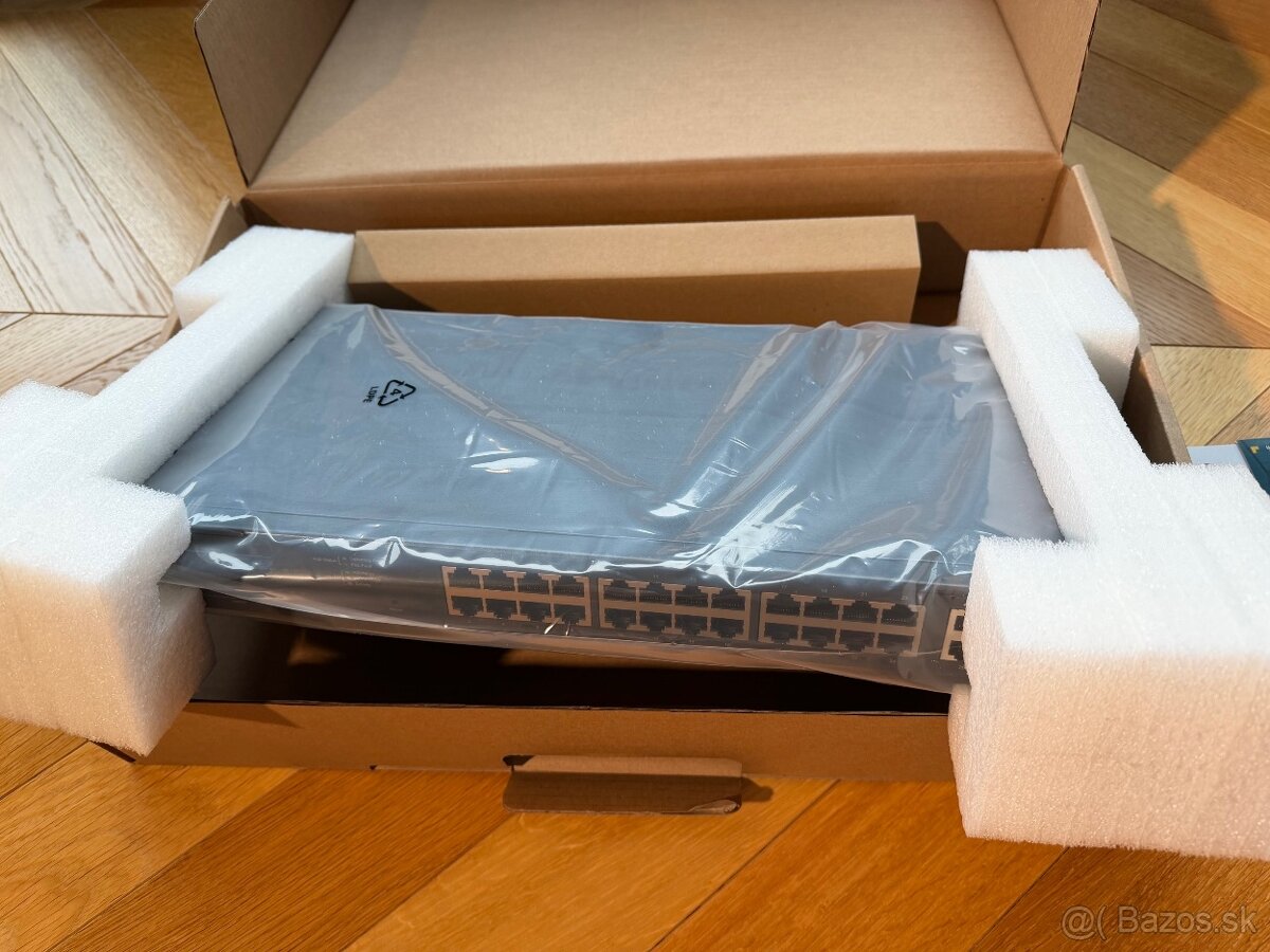 TP-Link TL-SG1428PE - 2