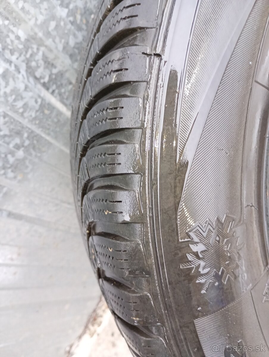 Predam 185/65r15 zimne cela sada - 2