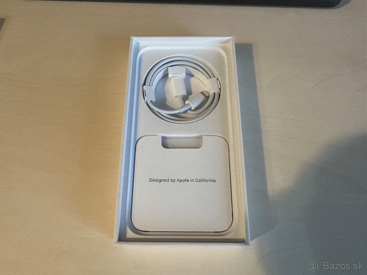 Apple iPhone 13 128GB - 2