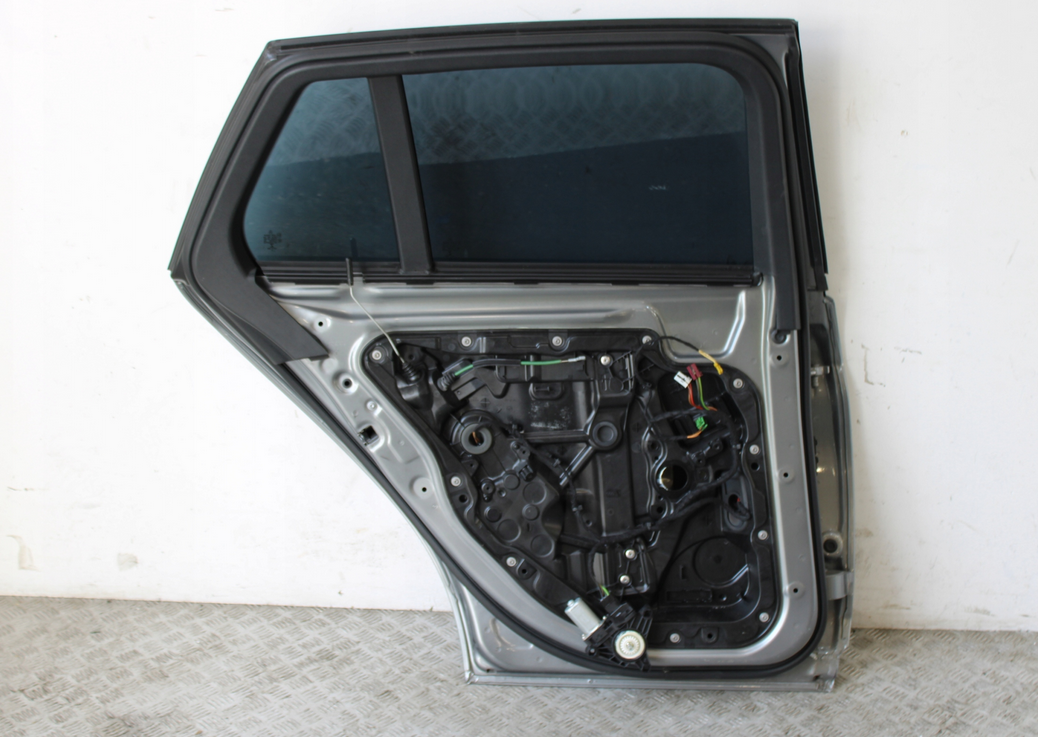 mercedes C dvere w205 kombi 2014+ - 2