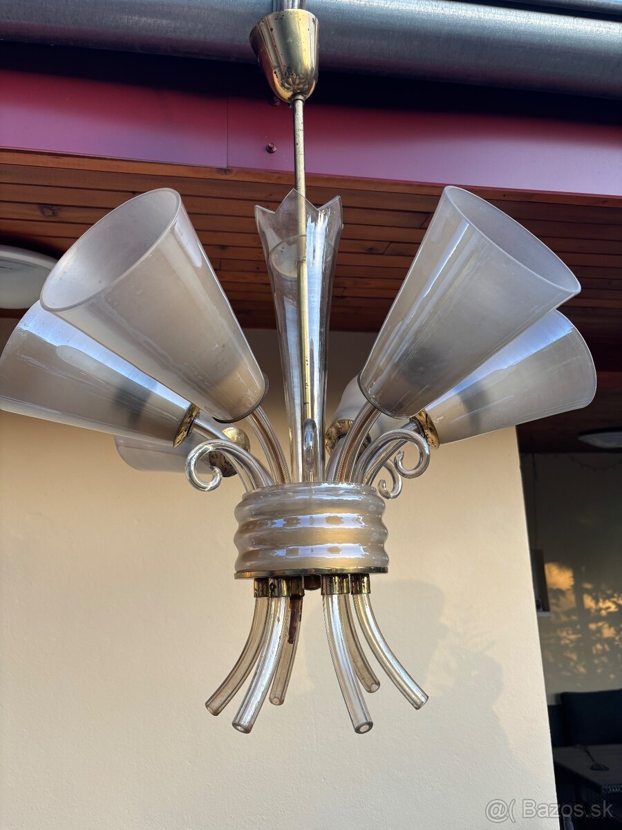 Predam retro luster - 2