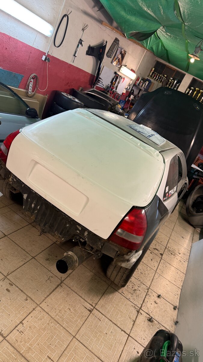 Honda Civic 6g - lamináty - 2