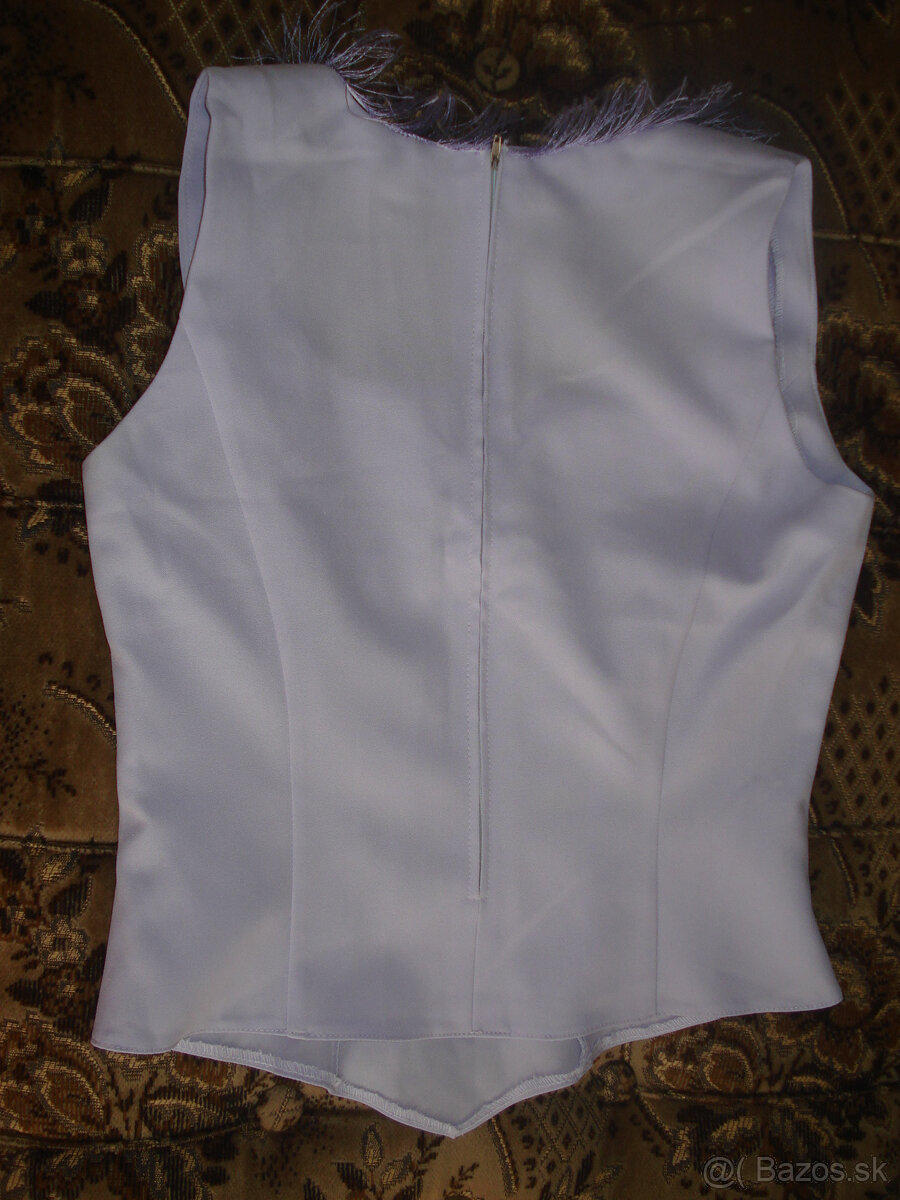 Fialový kostým - 2