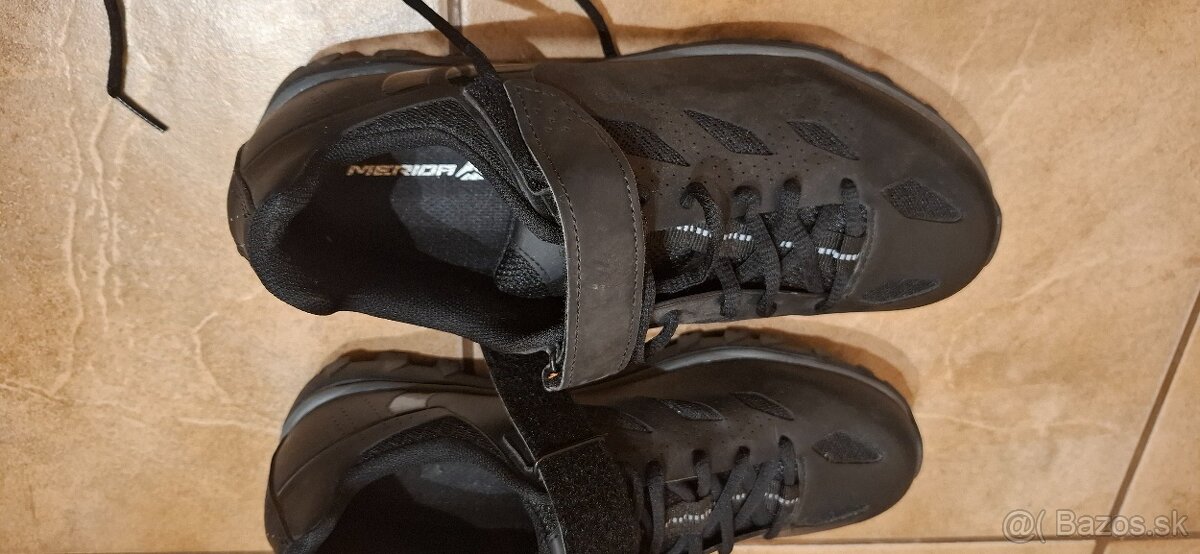 Tretry Merida Comp GR, čierne - 2