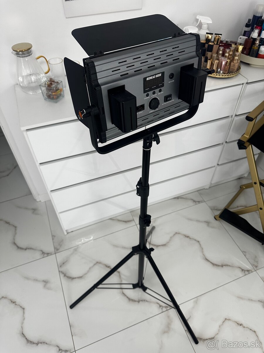 Predám svetlo LED Readhed - 2