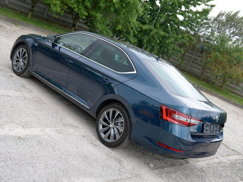 Škoda Superb 2019 - 2