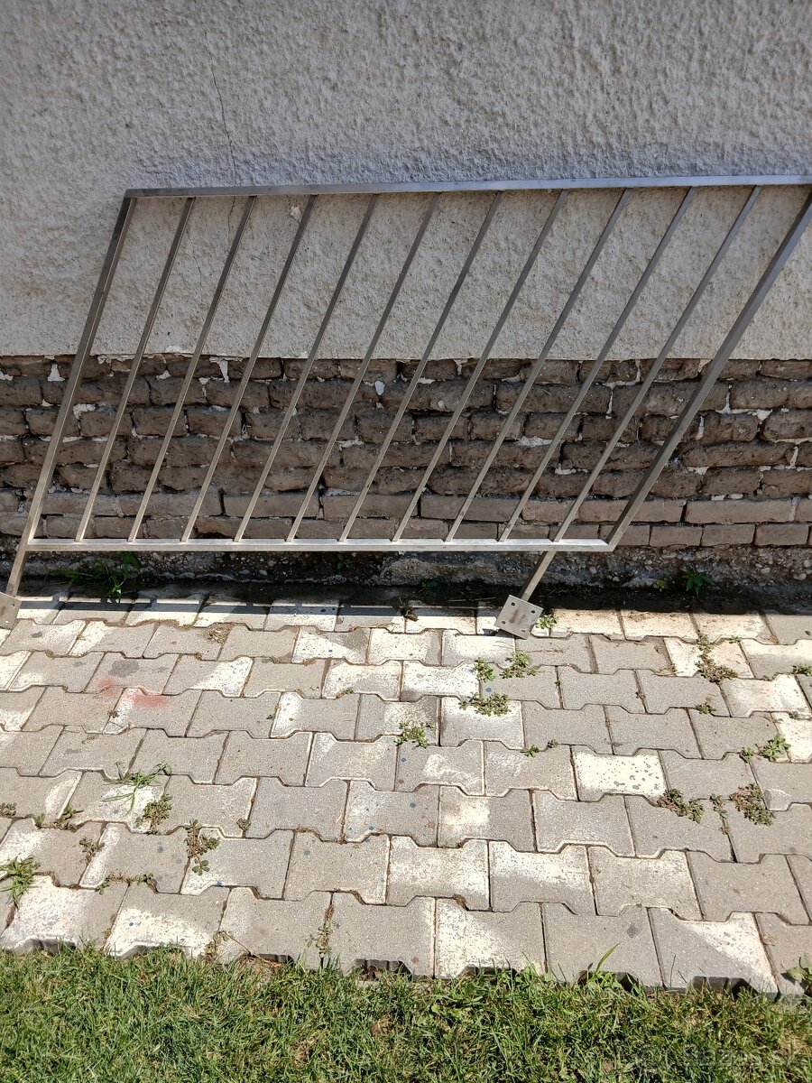 Predám nerezové zábradlie - 2